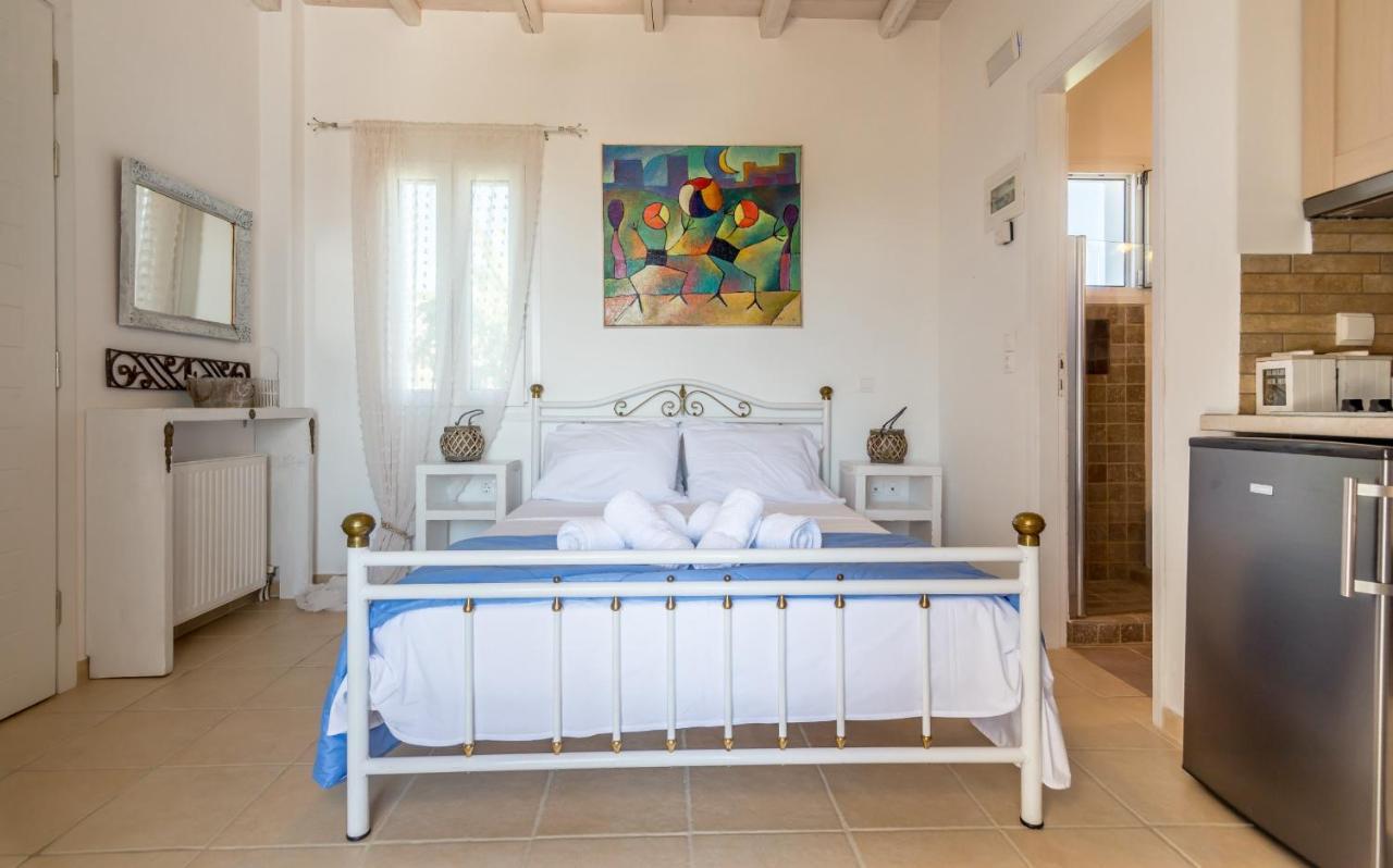 Kristen'S Studio & Apartments Adamantas  Ngoại thất bức ảnh