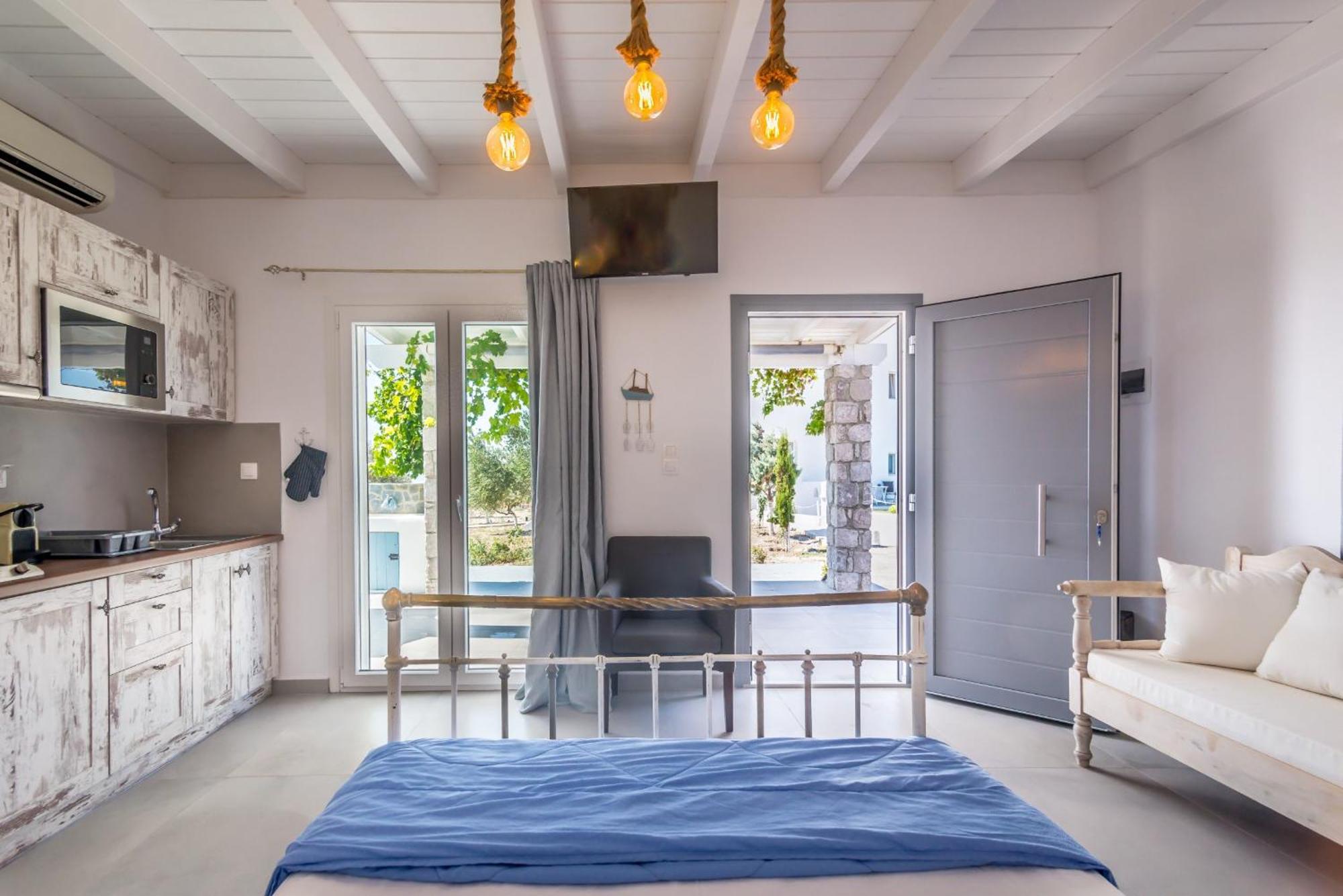 Kristen'S Studio & Apartments Adamantas  Ngoại thất bức ảnh
